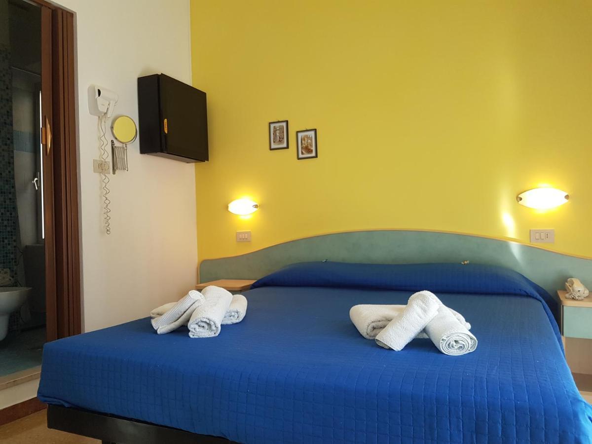 Hotel Villa Ersilia Rimini B&B Экстерьер фото